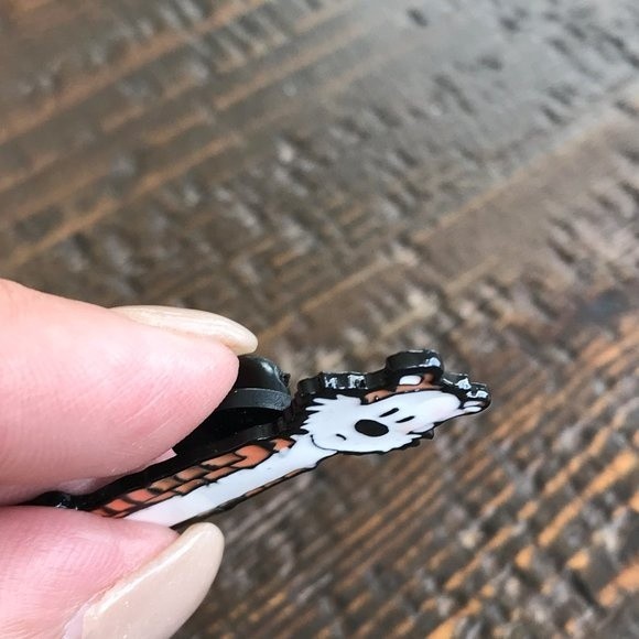 HOBBES from Calvin & Hobbes Collectible Enamel Pin NEW! 832 - Picture 5 of 11